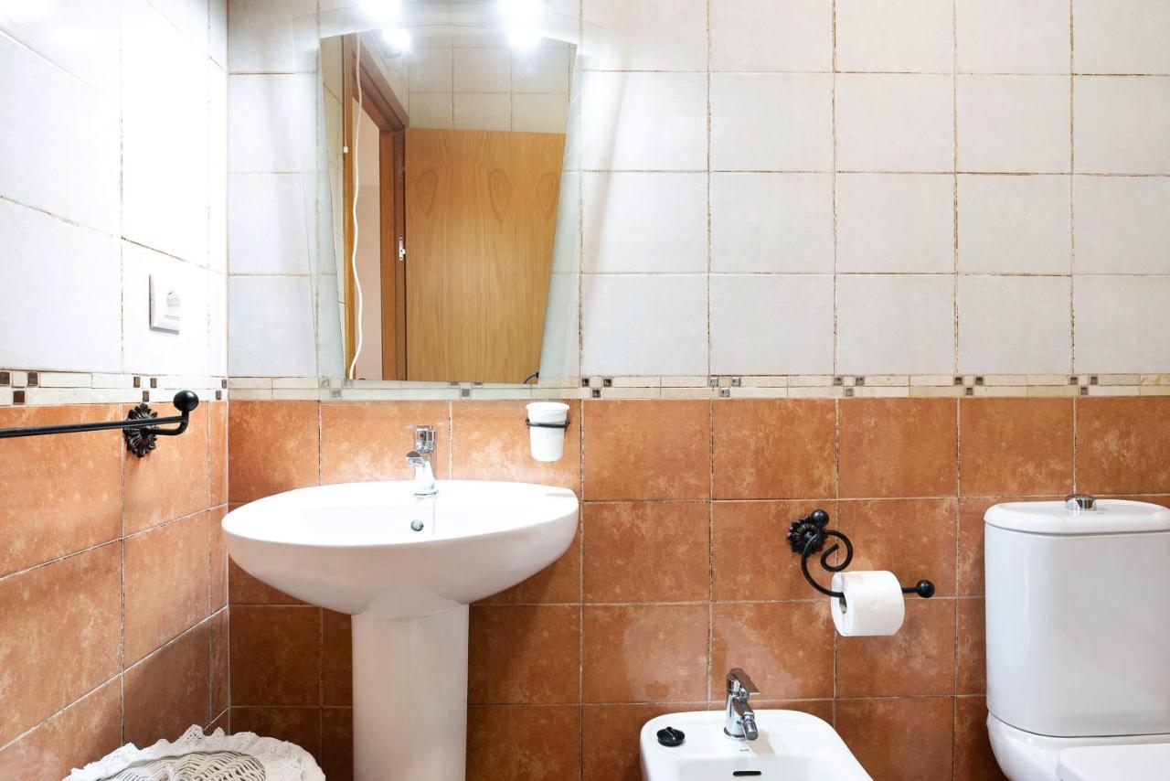Apartamento Sol - Solo Familias Conil De La Frontera Exterior foto